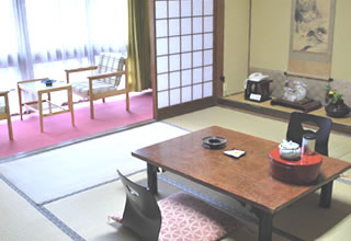 客室３